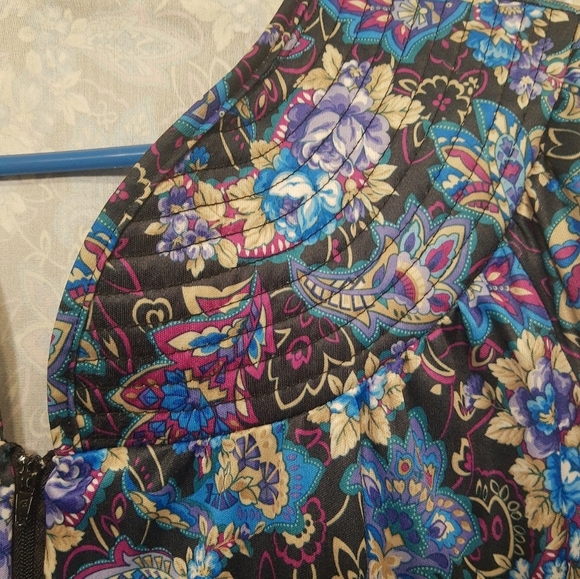 Essential Needs Womens  Night Dress With Front Zip And Sleeves - Picture 9 of 11